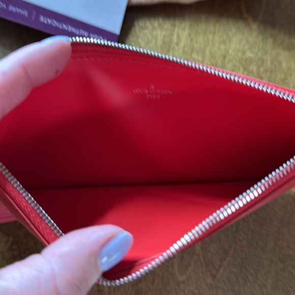 NWOT Louis Vuitton Epi Red Leather Felicia pouchette! Comes with dust bag! - Picture 15 of 15